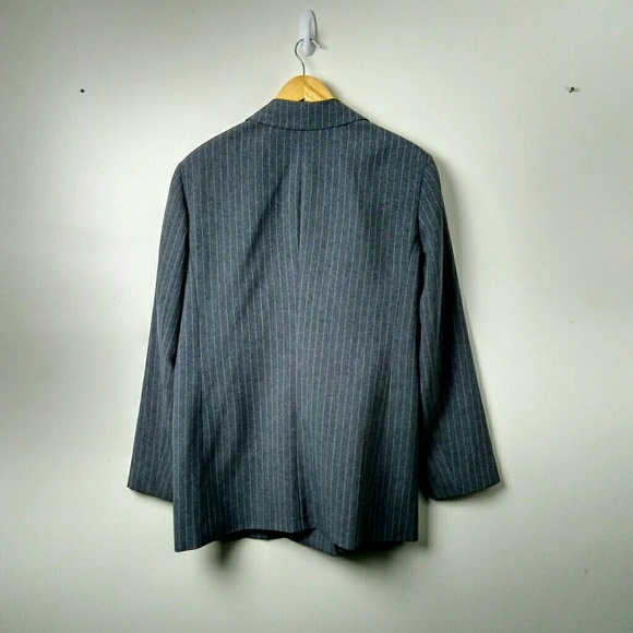 American Collection, gray pinstripe 2pc suit - Picture 5 of 5